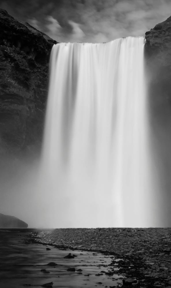 waterfall-shot-from-below-in-black-and-white