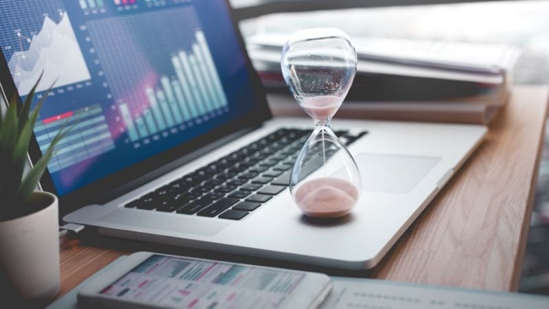 Hourglass investment