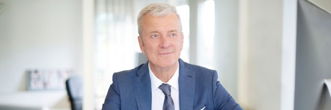 [Case study] This international executive saved £161k in tax by doing ONE thing…