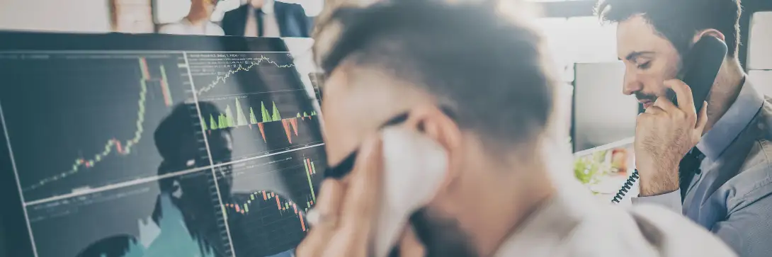 Active or passive: which is best when markets plummet?