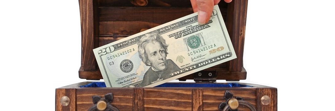 How to become an expat millionaire just by saving regularly