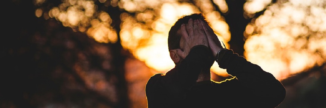 Warning: expat with investments, KNOW THIS, the entire industry is stacked against you