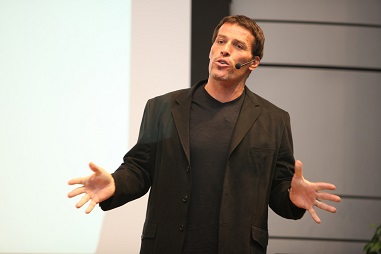 tony robbins sm.jpg